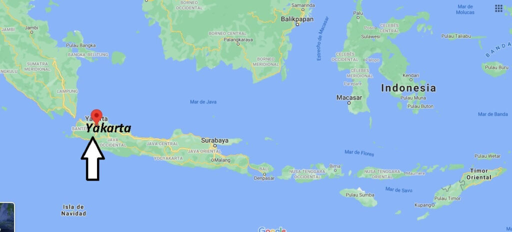 ¿Dónde se localiza Yakarta
